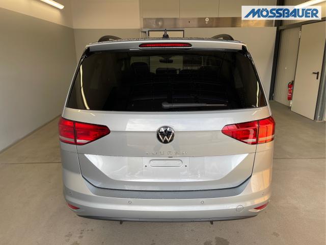 Volkswagen / Touran / Silber / / / 1.5 TSI DSG 7Sitz+AHK+IQ.Light+Kamera+Navi+eHeck+Keyless+Sitzheiz