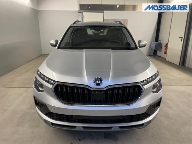Skoda / KAMIQ / Silber / / / 115PS DSG Matrix+AHK+Kamera+PDC vor+hi+Kessy+Sitzheizung+GVL
