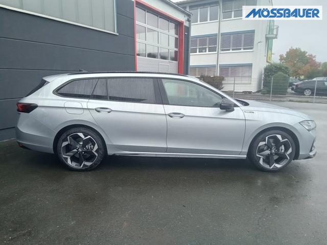 Skoda Superb Combi Sportline 2.0 TSI 7-Gang-DSG 4x4 