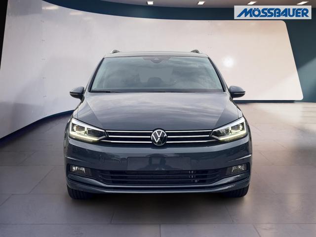 Volkswagen Touran Comfortline BMT/Start-Stopp 1.5 TSI DSG Comf. AHK Navi StHeiz KiSitze 
