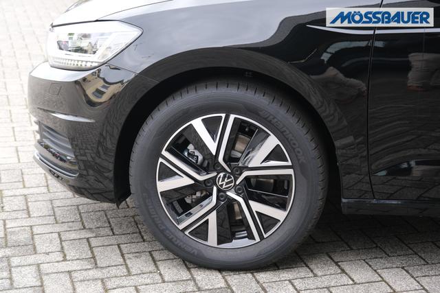 VW Touran 1.5 TSI DSG Grenadilschwarz 