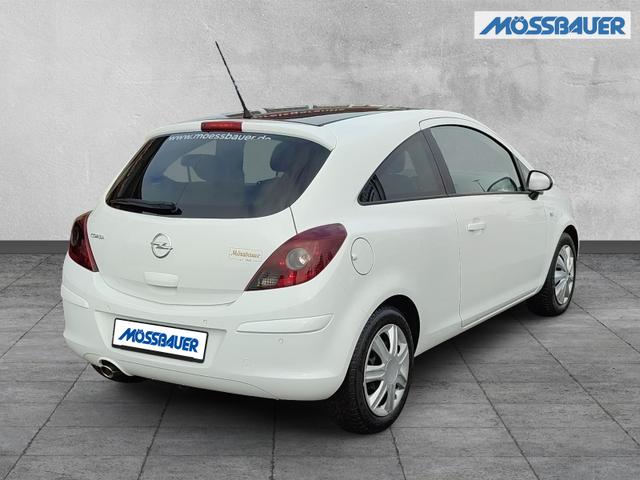 Opel Corsa D Color Edition 