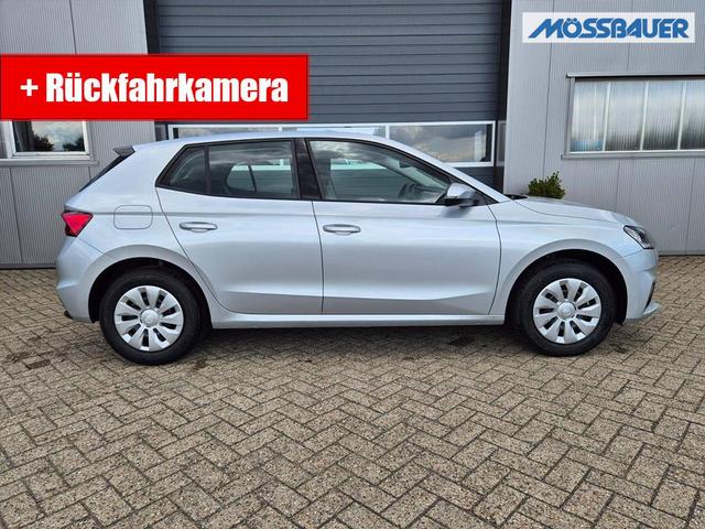 Skoda Fabia 1.0 TSI 115PS DSG Selection 5-türig Rückf.Kamera Parksensoren Sitzheizung Multifunktionslenkrad Klima Skoda-Radio Bluetooth Touchscreen Tempomat Nebelsch. Apple CarPlay + Android Auto 