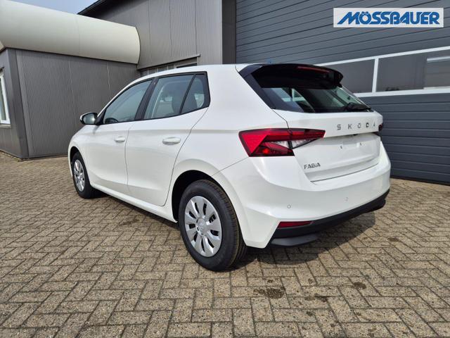 Skoda Fabia 1.0 TSI 95PS Selection 5-t&uuml;rig R&uuml;ckf.Kamera Parksensoren Sitzheizung Multifunktionslenkrad Klima Skoda-Radio Bluetooth Touchscreen Tempomat Nebelsch. Apple CarPlay + Android Auto 