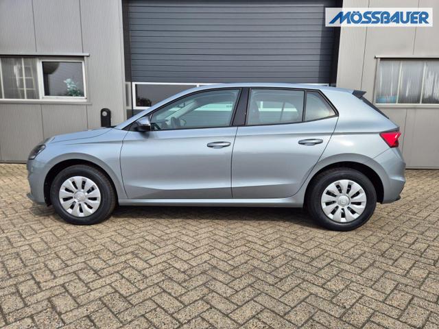 Skoda Fabia 1.0 TSI 95PS Selection 5-t&uuml;rig R&uuml;ckf.Kamera Parksensoren Sitzheizung Multifunktionslenkrad Klima Skoda-Radio Bluetooth Touchscreen Tempomat Nebelsch. Apple CarPlay + Android Auto 