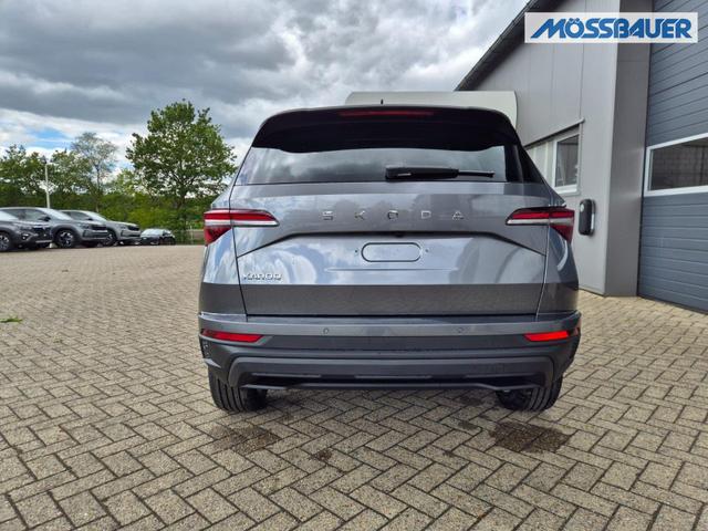 Skoda Karoq 0 % Anzahlung 1.5 TSI 150PS DSG Selection Klimaautomatik Sitzheizung Lenkradheizung ACC PDC v+h R&uuml;ckf.Kamera abg.Scheiben Apple CarPlay Android Auto 17"LM 