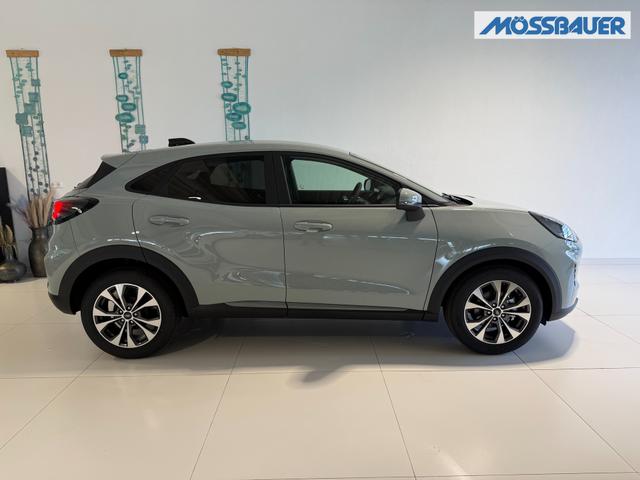 Ford Puma Titanium Cactus Grau