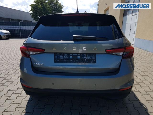 Skoda / Fabia / Grau / Top Selection / / DSG Graphite Grau Metallic 