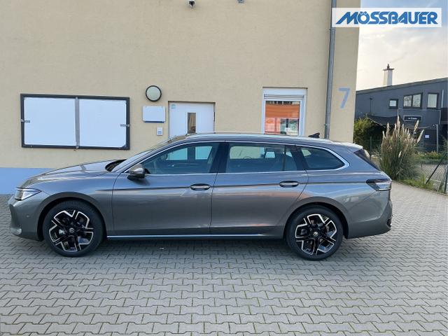 Volkswagen / Passat Variant / Grau / Elegance / Diabase Grey / , Beispielbilder, ggf. teilweise mit Sonderausstattung