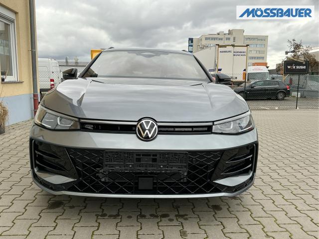 Volkswagen / Passat Variant / Grau / R-Line / Diabasgrau / , Beispielbilder, ggf. teilweise mit Sonderausstattung