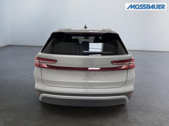 Beispielbilder, ggf. teilweise mit Sonderausstattung