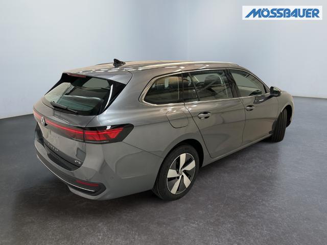 Beispielbilder, ggf. teilweise mit Sonderausstattung