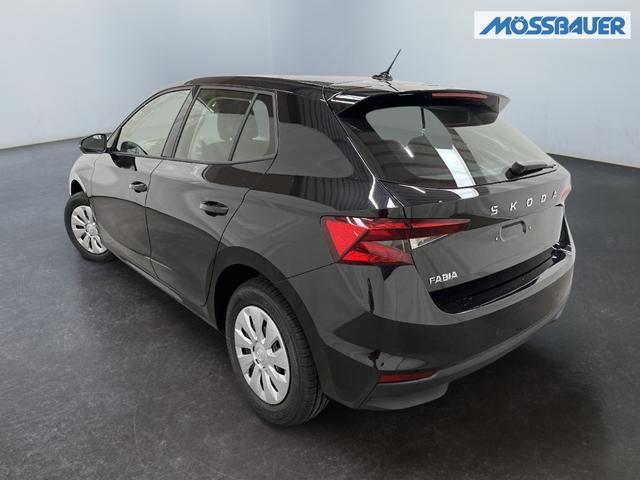 Beispielbilder, ggf. teilweise mit Sonderausstattung