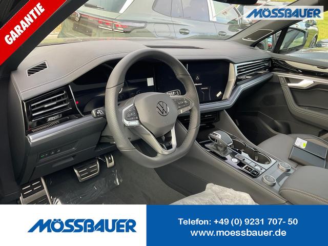 Volkswagen Touareg - 3.0 TDI 210 kW 4Motion R-Line V6 4M Black, AHK, 22-Zoll, Dynaudio, HuD, Luft, Standheizung