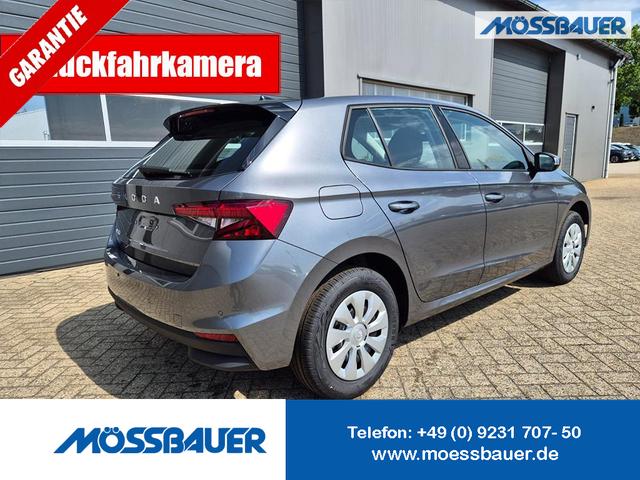 Skoda Fabia - 1.0 TSI 115PS DSG Selection 5-türig Rückf.Kamera Parksensoren Sitzheizung Multifunktionslenkrad Klima Skoda-Radio Bluetooth Touchscreen Tempomat Nebelsch. Apple CarPlay + Android Auto