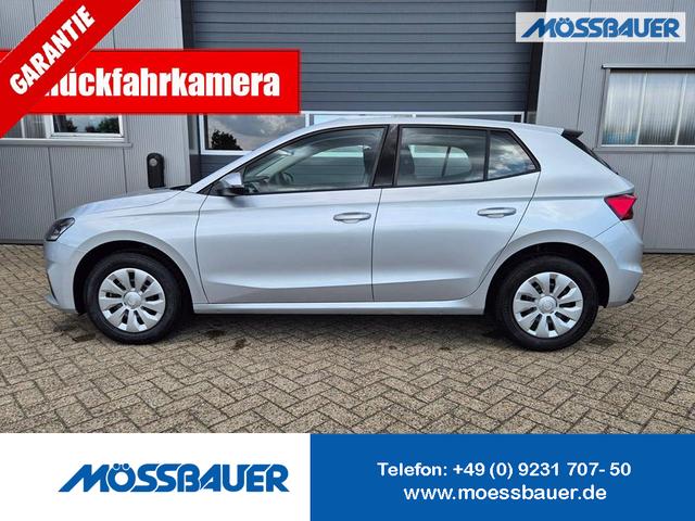 Skoda Fabia - 1.0 TSI 115PS DSG Selection 5-türig Rückf.Kamera Parksensoren Sitzheizung Multifunktionslenkrad Klima Skoda-Radio Bluetooth Touchscreen Tempomat Nebelsch. Apple CarPlay + Android Auto