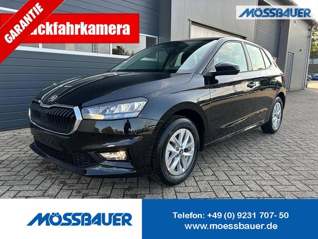 Skoda Fabia - 1.0 TSI 115PS DSG Selection 5-türig 15"LM Rückf.Kamera Parksensoren Sitzheizung Multifunktionslenkrad Klima Skoda-Radio Bluetooth Touchscreen Tempomat Nebelsch. Apple CarPlay + Android Auto