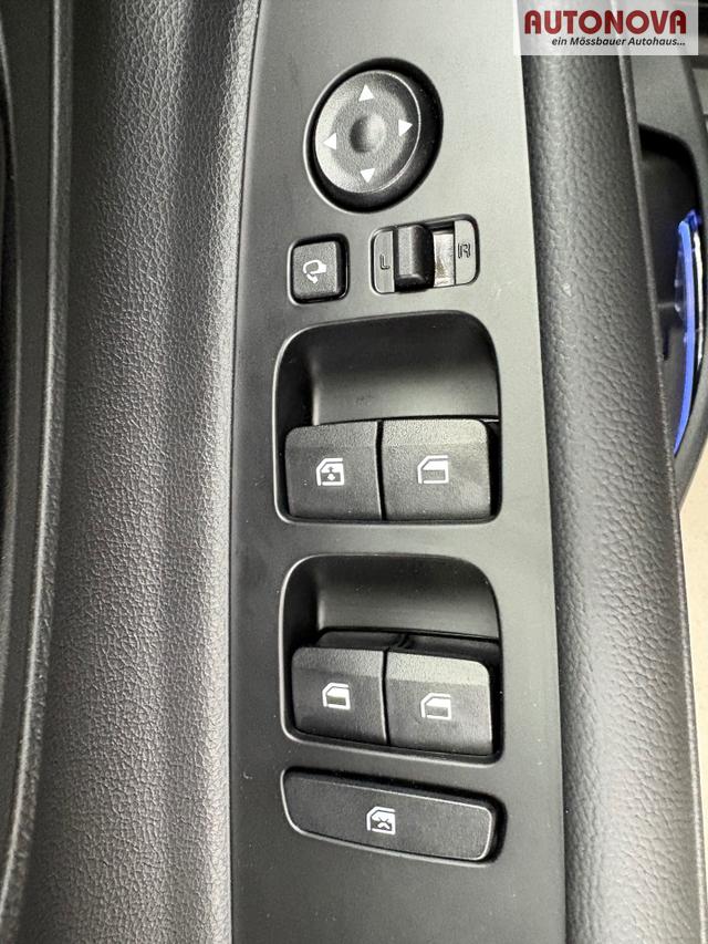 Hyundai BAYON COMFORT SHZ LED NAVI RFK PDC TEMPOMAT 