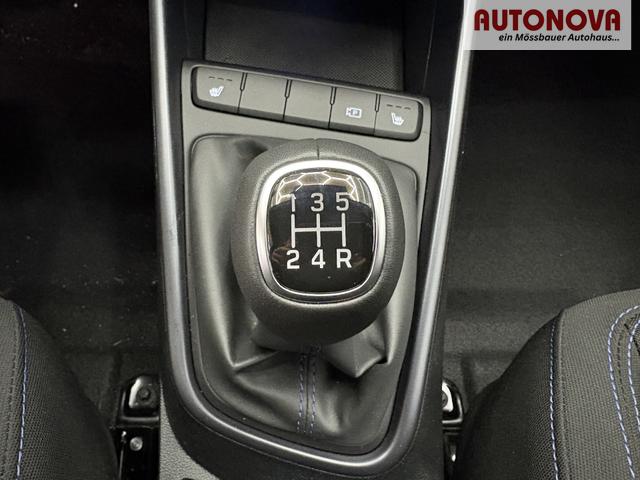 Hyundai BAYON COMFORT SHZ LED NAVI RFK PDC TEMPOMAT 