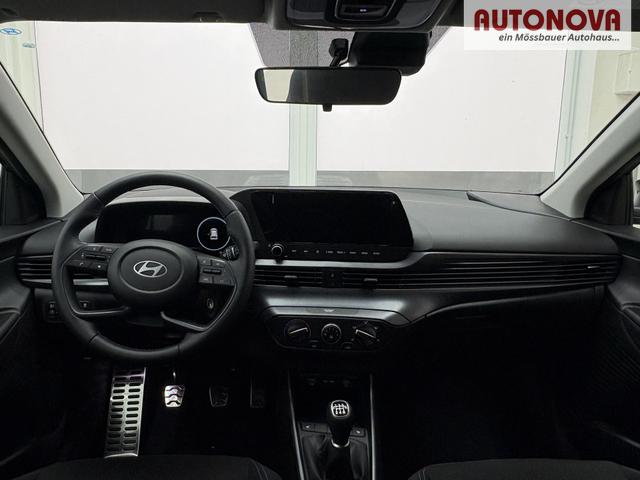 Hyundai BAYON COMFORT SHZ LED NAVI RFK PDC TEMPOMAT 