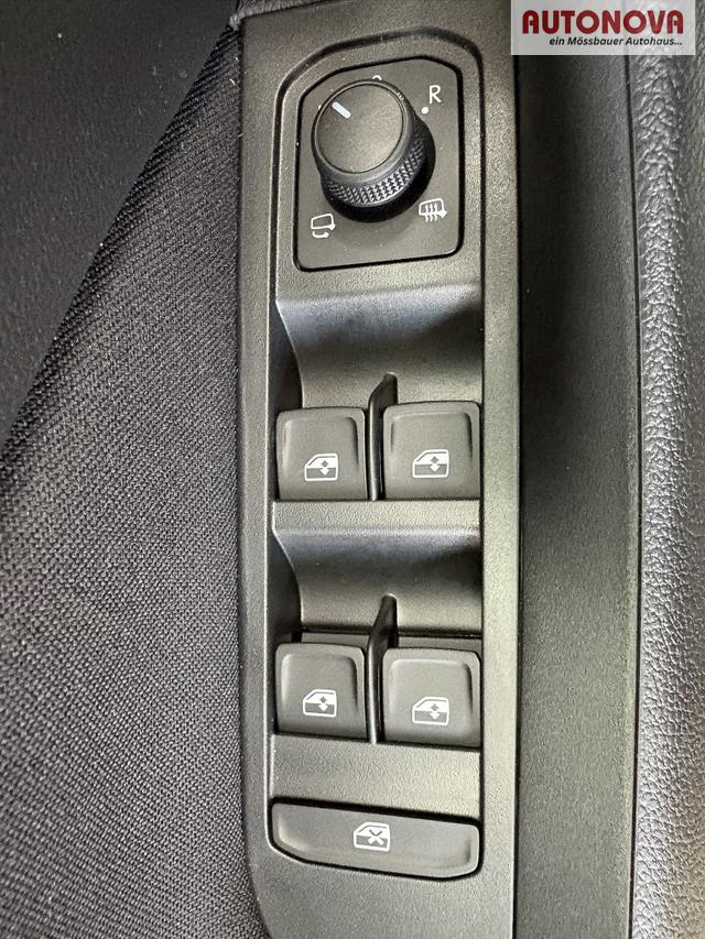 Skoda Kamiq SELECTION DSG KESSY RFK LED NSW KLIMAAUTOMATIK PDC v+h 