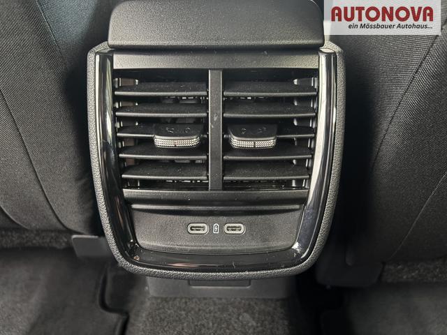 Skoda Kamiq SELECTION DSG KESSY RFK LED NSW KLIMAAUTOMATIK PDC v+h 