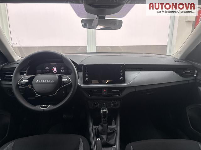 Skoda Kamiq Easy DSG AHK TEMPOMAT SHZ ALU 