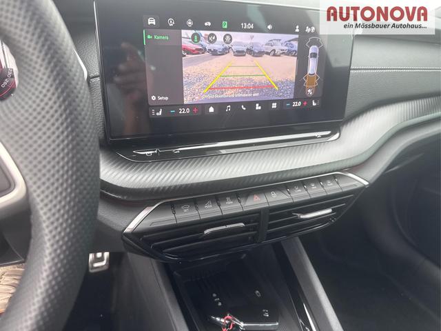 Skoda Octavia Combi SPORTLINE 1.5 eTSI DSG AHK PANO MATRIX KEYLESS SHZ RFK 