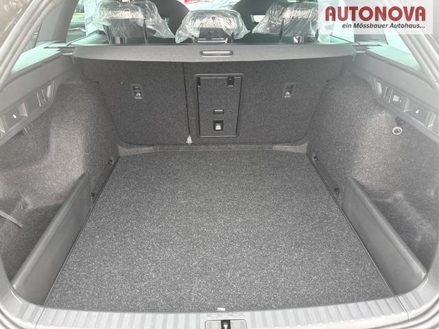 Skoda Octavia Combi SPORTLINE 1.5 eTSI DSG AHK PANO MATRIX KEYLESS SHZ RFK 