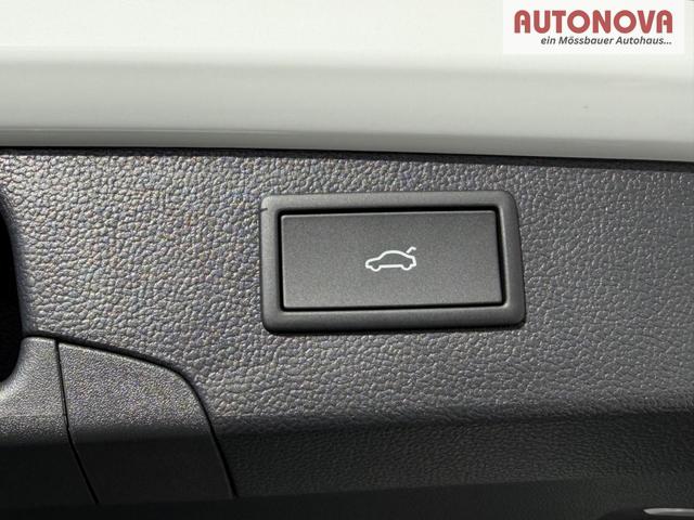 Volkswagen Passat Variant Elegance 1,5 eTSI DSG Leder DCC 