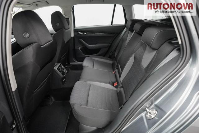 Skoda Octavia Combi Kombi 1,5 eTSI DSG mhev Selection -LAG. 