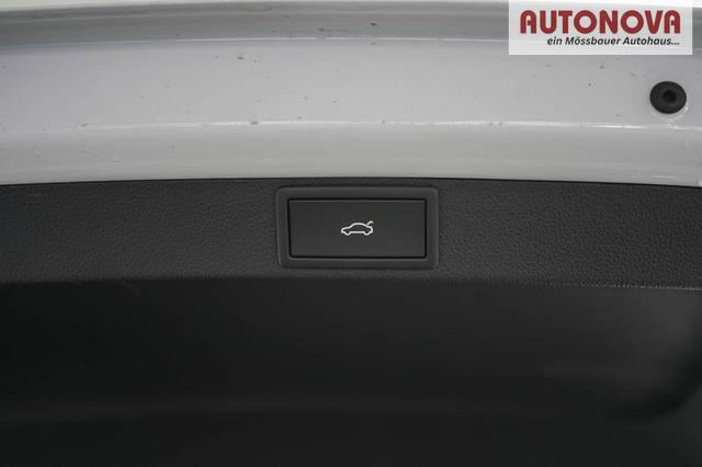 Skoda Octavia Combi Kombi 1,5 eTSI DSG mhev Selection -LAG. 