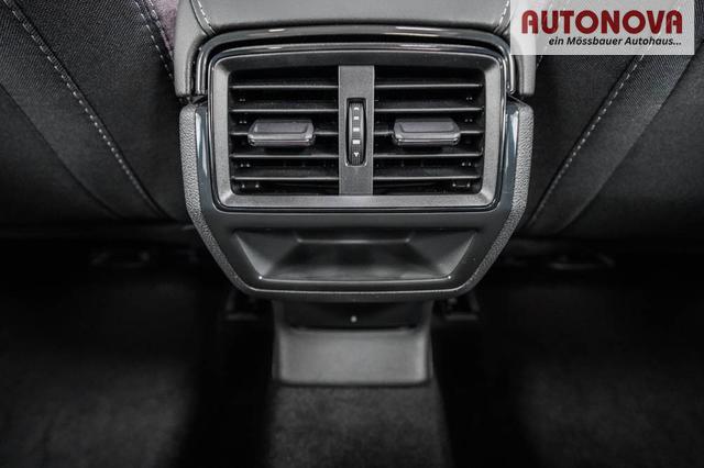 Skoda Karoq 2,0 TSI DSG 4x4 Sportline - LAGER 