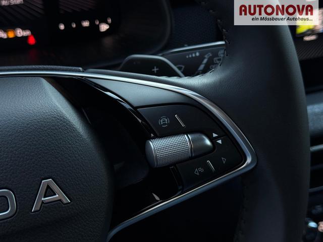 Skoda Kamiq Selection 1.5 TSI DSG AHK*Android Auto*SHZ*Kamera*Keyless*2Z Klimaauto* 