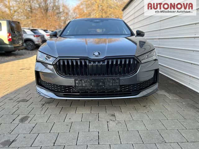Skoda Superb Combi Sportline Kombi 2.0 TDI DSG 4x4 *HUD*AHK*Navi*Matrix*AssistenzPlus*NAVI*E-Heck*Keyless 
