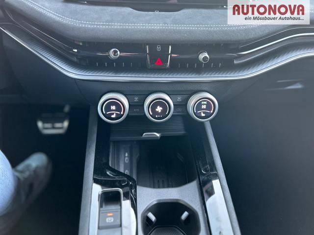 Skoda Superb Combi Sportline Kombi 2.0 TDI DSG 4x4 *HUD*AHK*Navi*Matrix*AssistenzPlus*NAVI*E-Heck*Keyless 