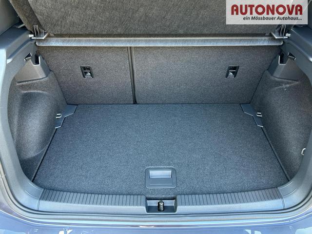 Volkswagen T-Cross R-Line 1.5 TSI DSG AHK*Android Auto*SHZ*Matrix-LED*Kamera*Keyless*18" 