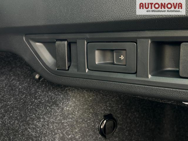 Skoda Octavia Combi RS Kombi 2.0 TSI DSG 265 PS AHK*Panorama*DCC*Android Auto*Navi*SHZ*360&deg;*E-Heck 