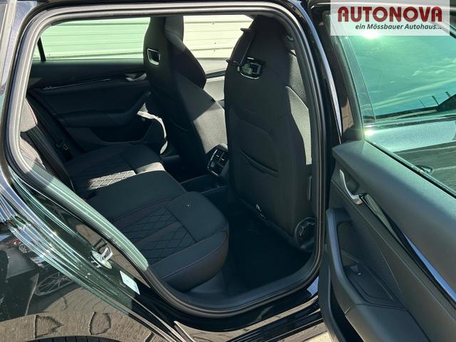 Skoda Octavia Combi RS Kombi 2.0 TSI DSG 265 PS AHK*Panorama*DCC*19"*Android Auto*Navi*SHZ*360&deg;*E-Heck 