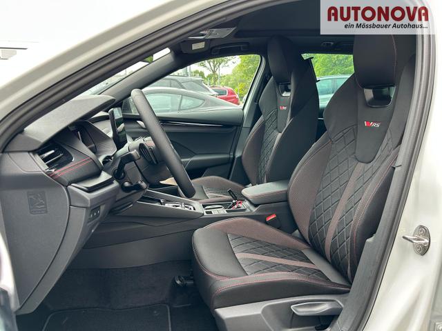Skoda Octavia Combi RS Kombi 2.0 TSI DSG 265 PS AHK*Panorama*DCC*19"*Android Auto*Navi*SHZ*360&deg;*E-Heck 