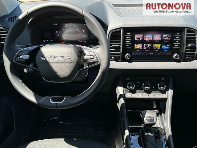Skoda Karoq Extra 1.5 TSI DSG AHK*Android Auto*SHZ*ACC*Keyless*Kamera*17" LM* 2Z Klimaauto*SUNSET 