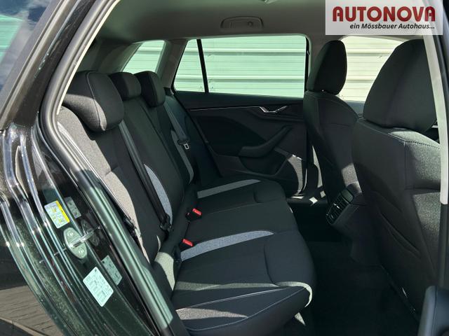 Skoda Kamiq Extra 1.5 TSI DSG AHK*Android Auto*BlackPak*Keyless*SHZ*Kamera*5J Garantie*Klimaauto 