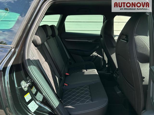 Skoda Karoq Sportline 1.5 TSI DSG AHK*NAVI*Android Auto**SHZ*Keyless*Kamera*ACC 