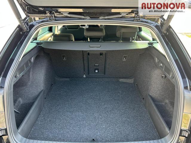 Skoda Octavia Combi Selection Kombi 1.5 TSI DSG AHK*Android Auto*ACC*SHZ*E-Heck*Keyless*Kamera*2Z Klimaauto 