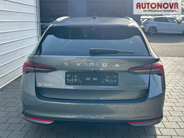 Skoda Octavia Combi Selection Kombi 1.5 TSI DSG AHK*Android Auto*ACC*SHZ*E-Heck*Keyless*Kamera*2Z Klimaauto 