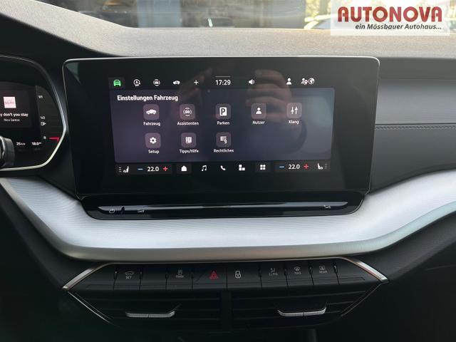 Skoda Octavia Combi Selection Kombi 1.5 TSI DSG AHK*Android Auto*ACC*SHZ*E-Heck*Keyless*Kamera*2Z Klimaauto 