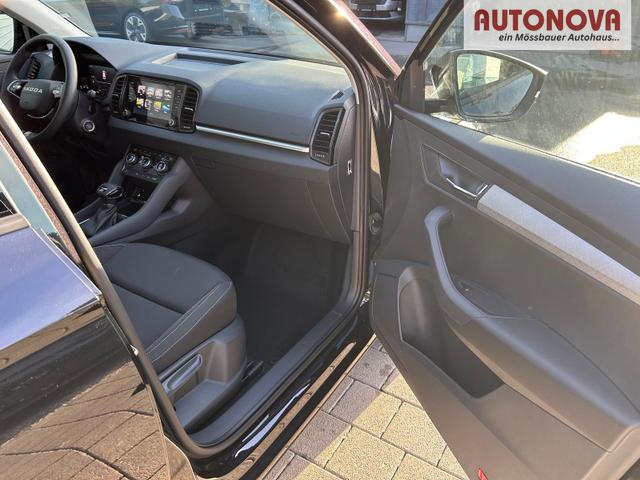 Skoda Karoq Selection 2.0 TDI DSG 4x4 AHK*Android Auto*ACC*EasyOpen*SHZ*Kamera*Keyless*PDC v/h*Klimaauto*SUNSET*LED 