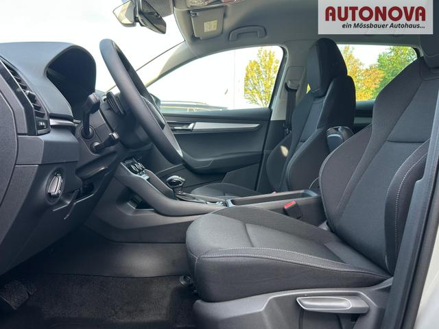 Skoda Karoq Selection 2.0 TDI DSG 4x4 AHK*Android Auto*ACC*SHZ*Kamera*Keyless*PDC v/h*Klimaauto*SUNSET*LED 