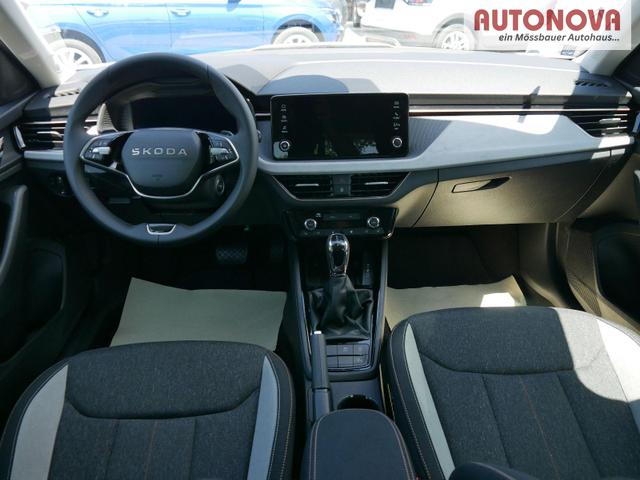 Skoda Kamiq 130 Jahre Premium Edition 1,5 TSI DSG*AHK-SCHWENKBAR*PDC*KAMERA*LED*TEMPOMAT 