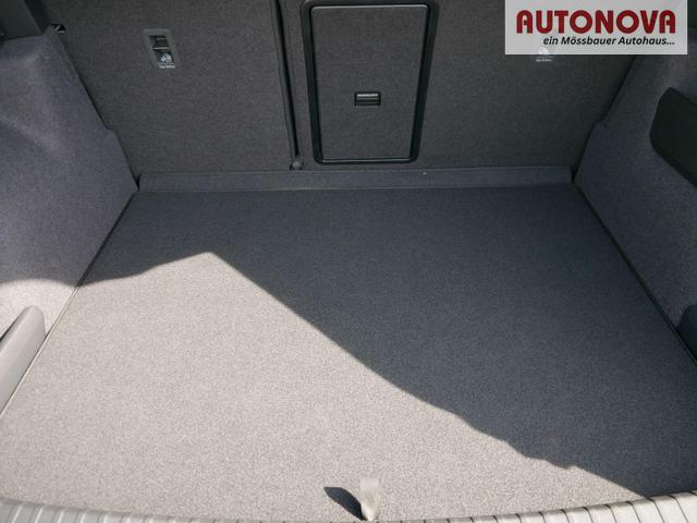 Skoda Karoq Sportline 2.0 TSI 4x4 DSG DSG*ACC*AHK-SCHWENKBAR*PDC-HINTEN*KESSY*LENKRADHEIZUNG* 